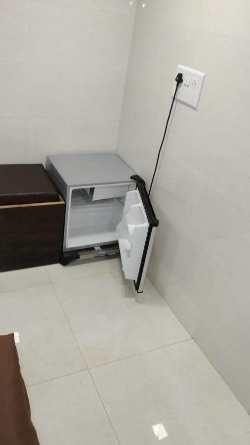 Hotel Qamar Mumbai Kültér fotó