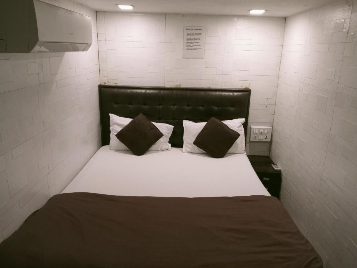 Hotel Qamar Mumbai Kültér fotó