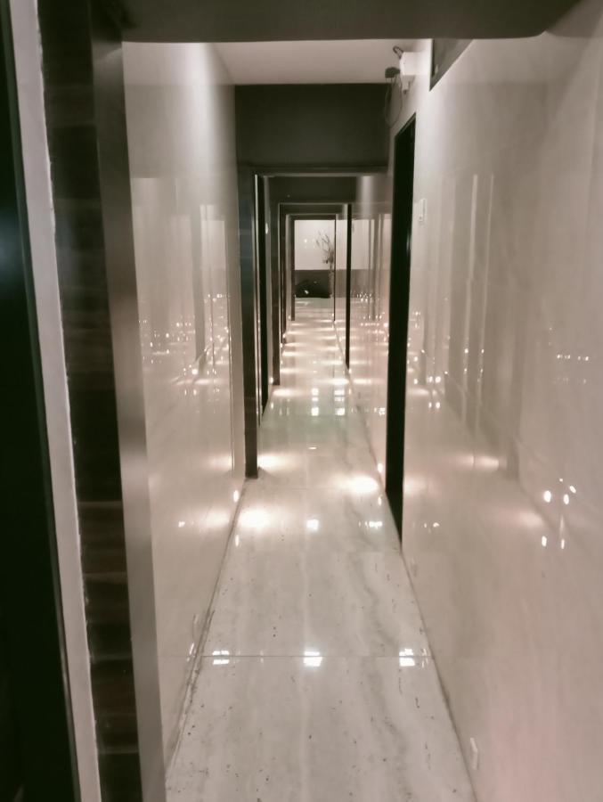 Hotel Qamar Mumbai Kültér fotó