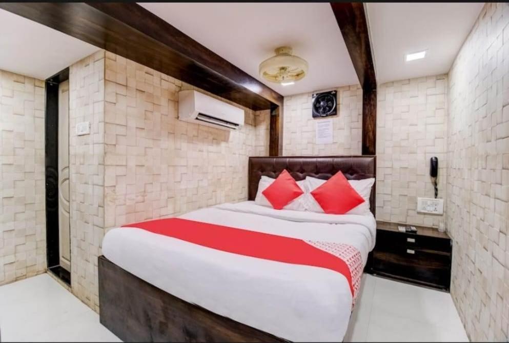 Hotel Qamar Mumbai Kültér fotó