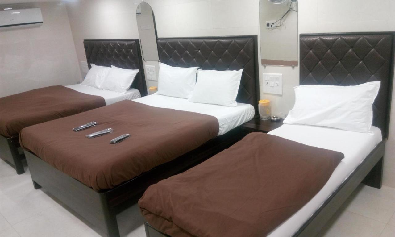 Hotel Qamar Mumbai Kültér fotó